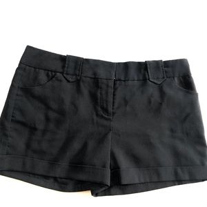 🎄3/$20🎄Women’s dress shorts